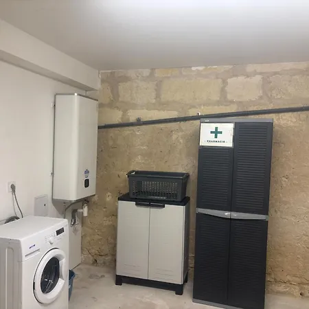Aux Portes De Saint Emilion, Entierement Refait A Neuf, Climatisation, Parking Gratuit, Wifi דירה *